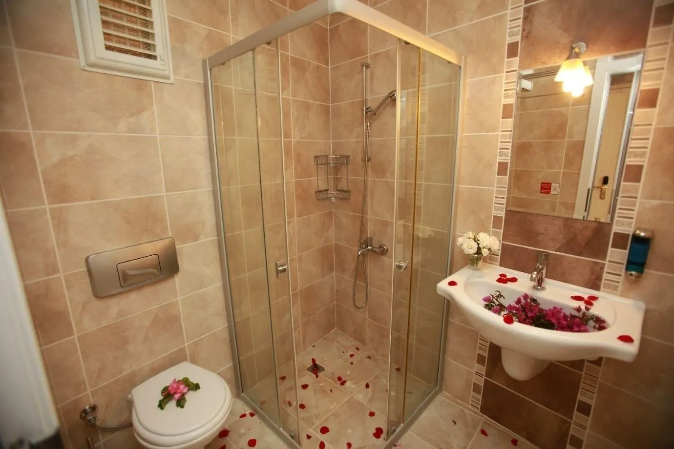 Turk Hotel Ölüdeniz 2*,