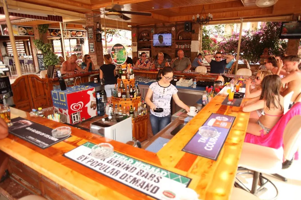 Turk Hotel Ölüdeniz 2*,  Turquía